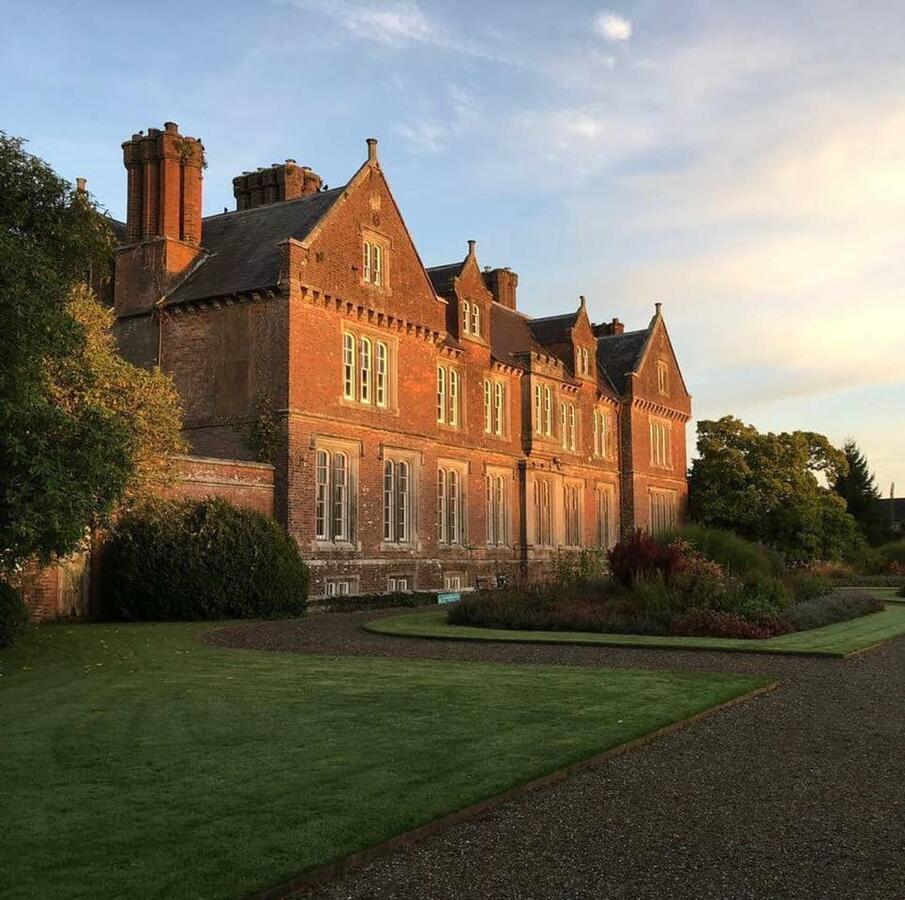 Mogue'S Cottage At Wells House & Gardens ウェックスフォード エクステリア 写真